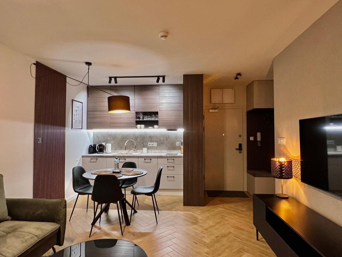 Modern Stone Hill Apartment Шклярска-Поремба Экстерьер фото